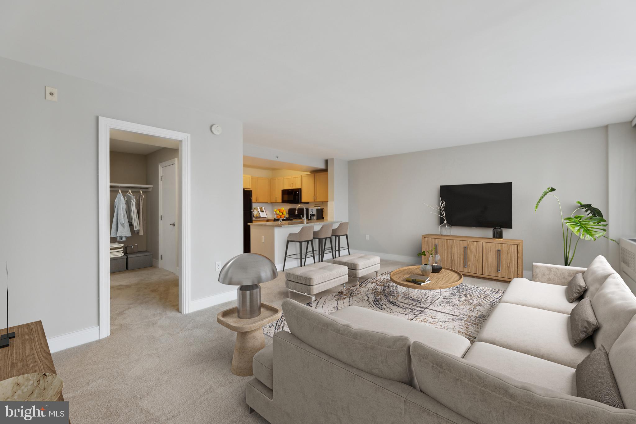 800 4th STREET SW Unit: N722