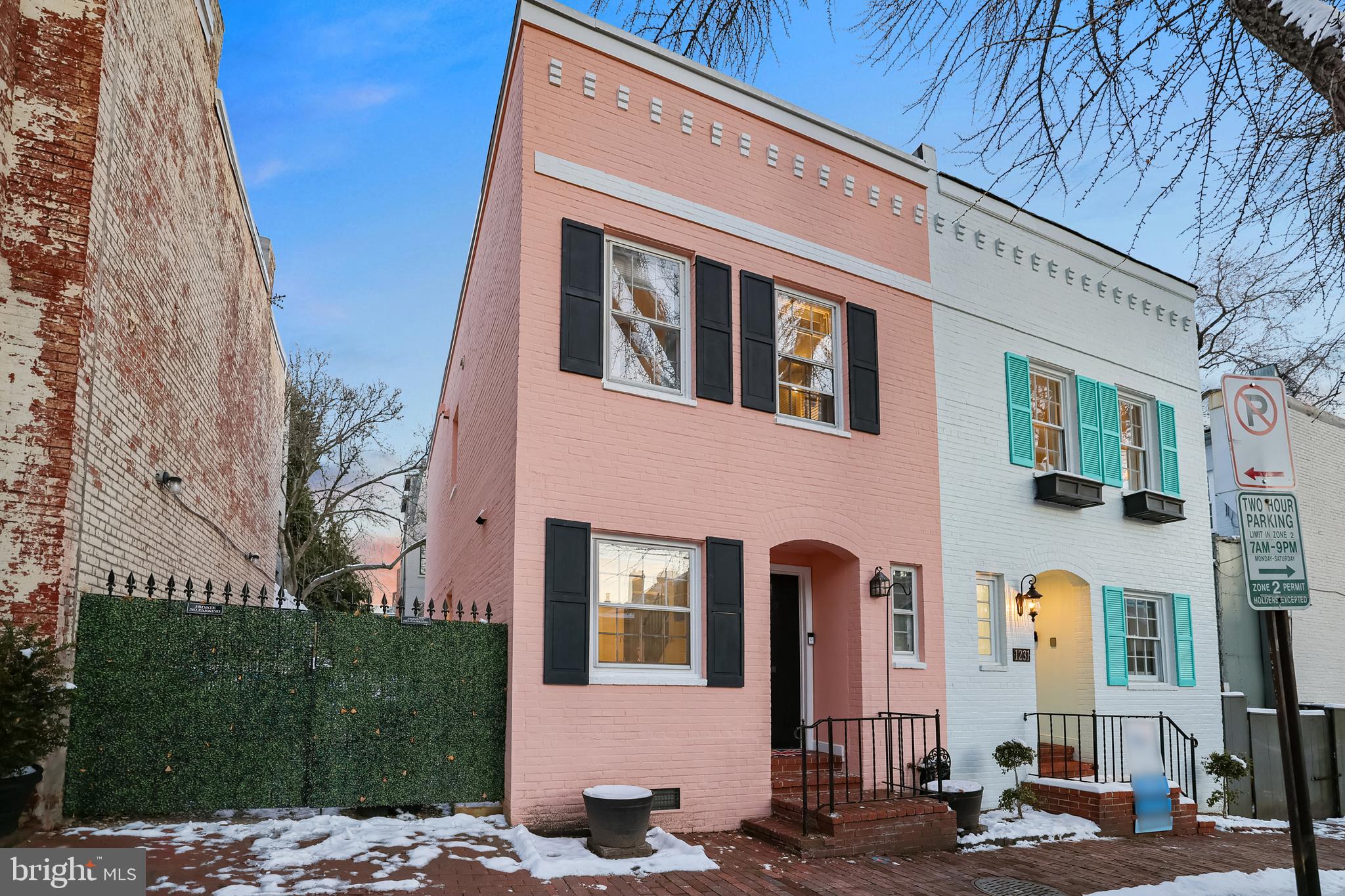 1233 Potomac STREET NW