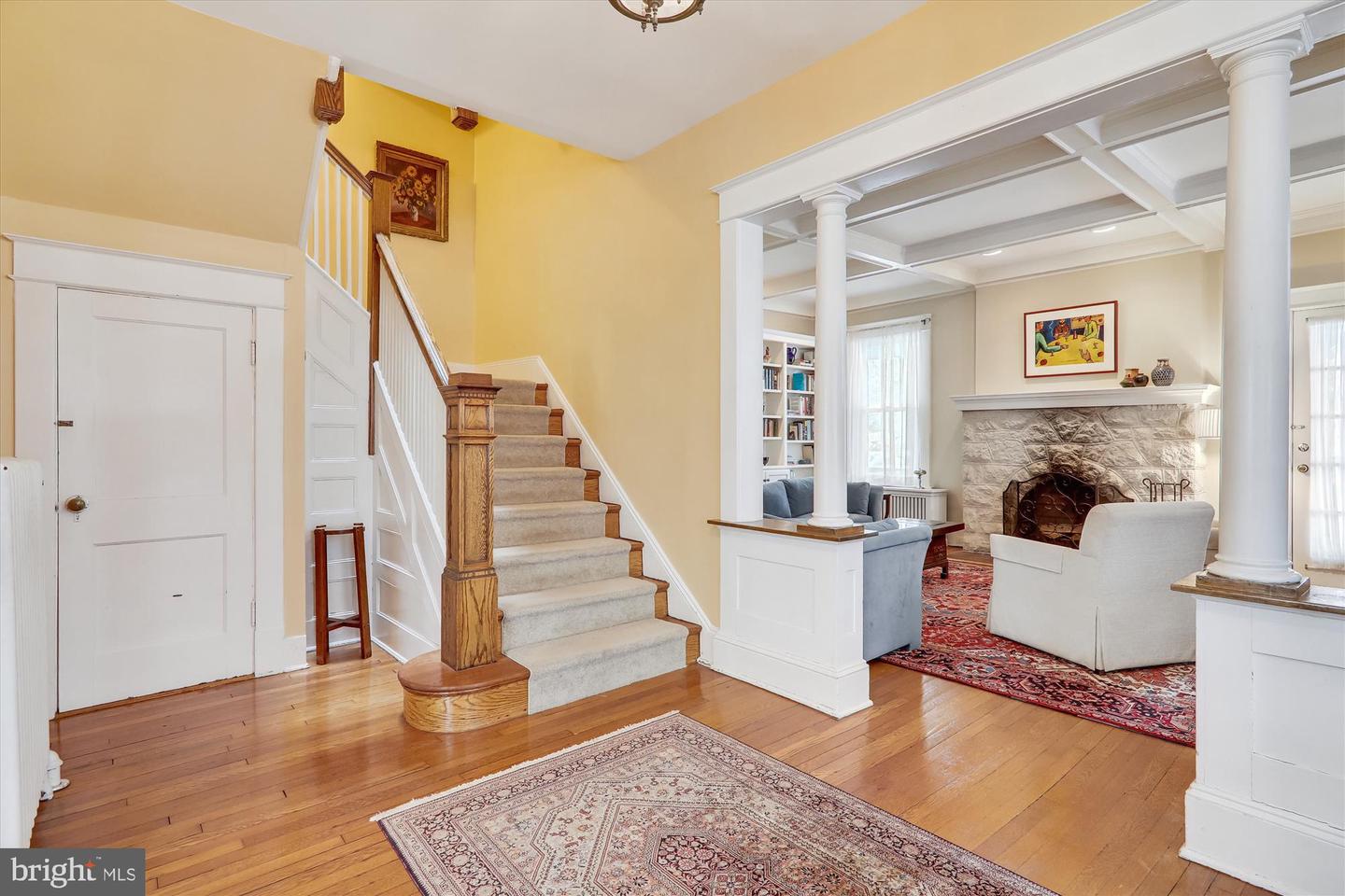 3821 Livingston STREET NW