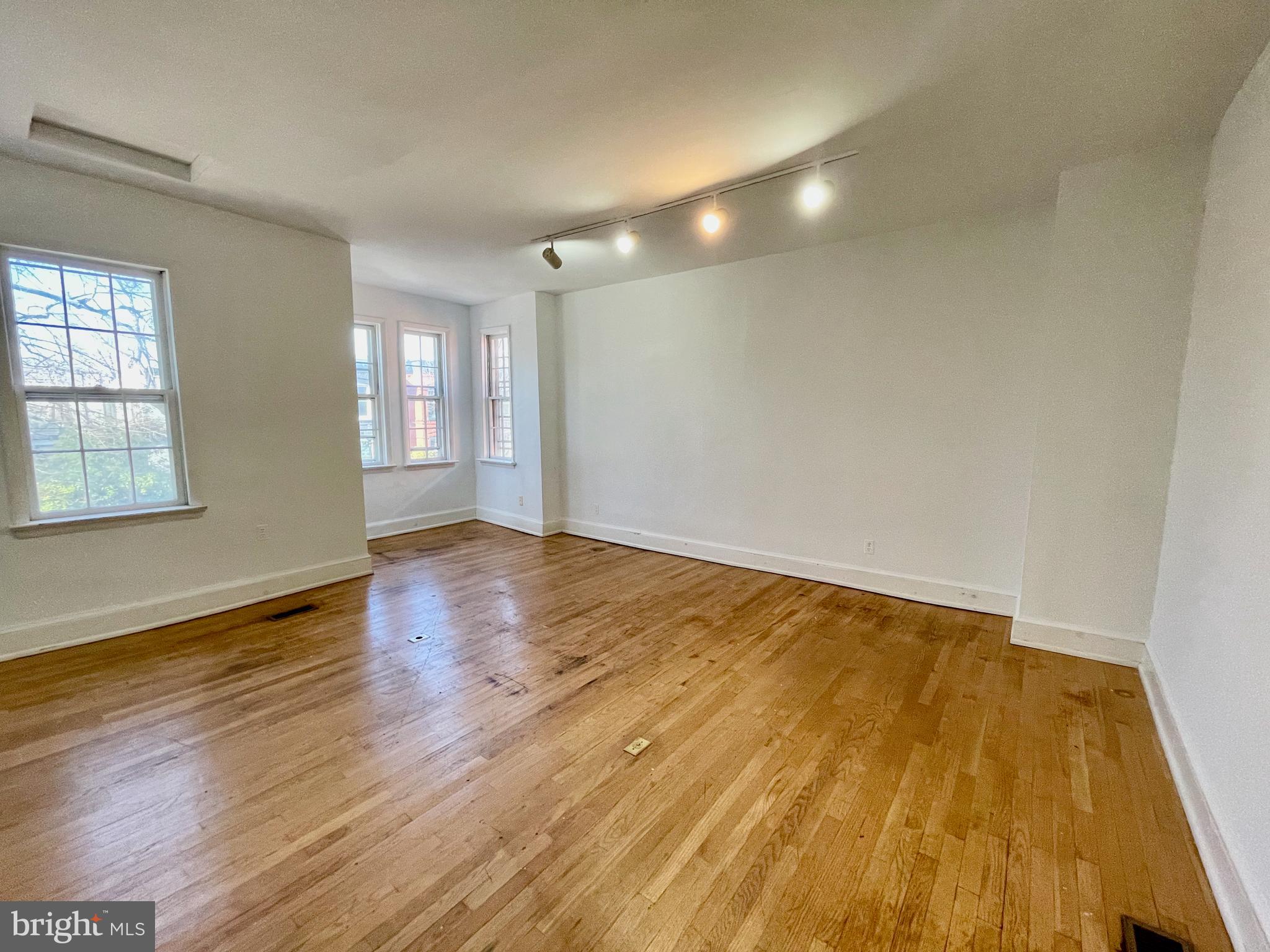 1000 G Street SE