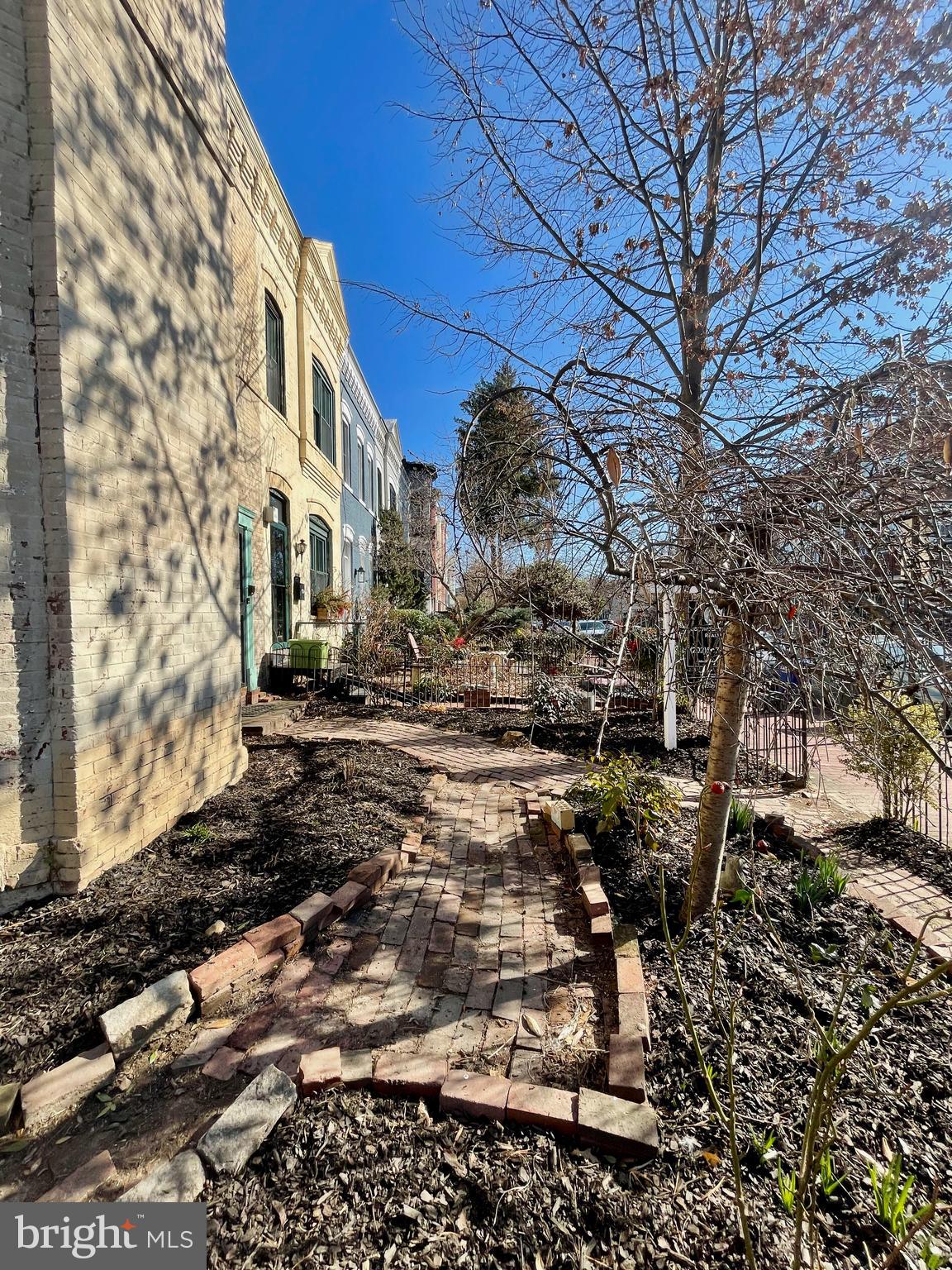 1000 G Street SE