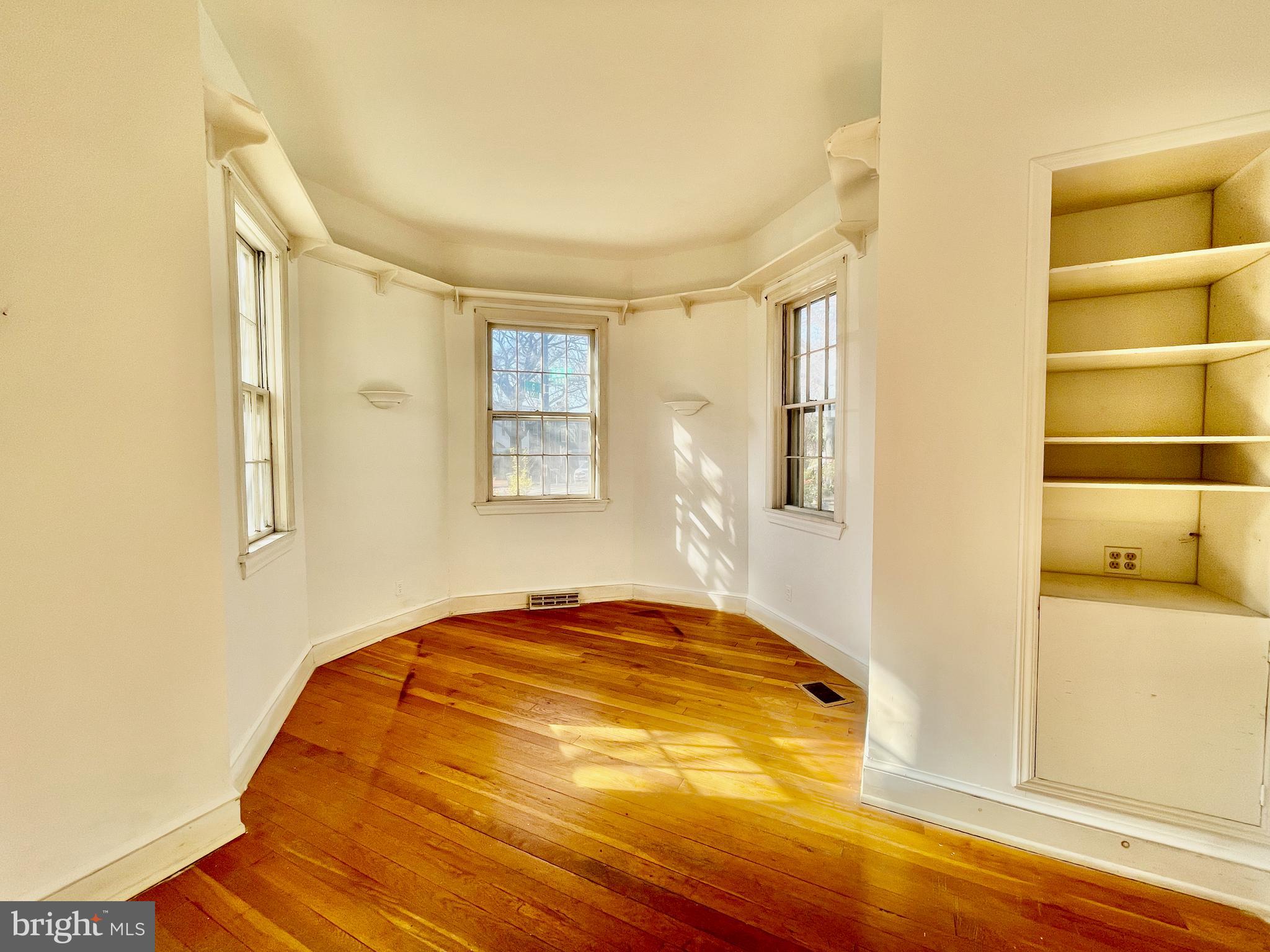 1000 G Street SE