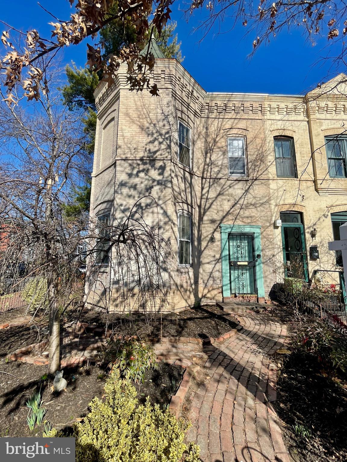 1000 G Street SE