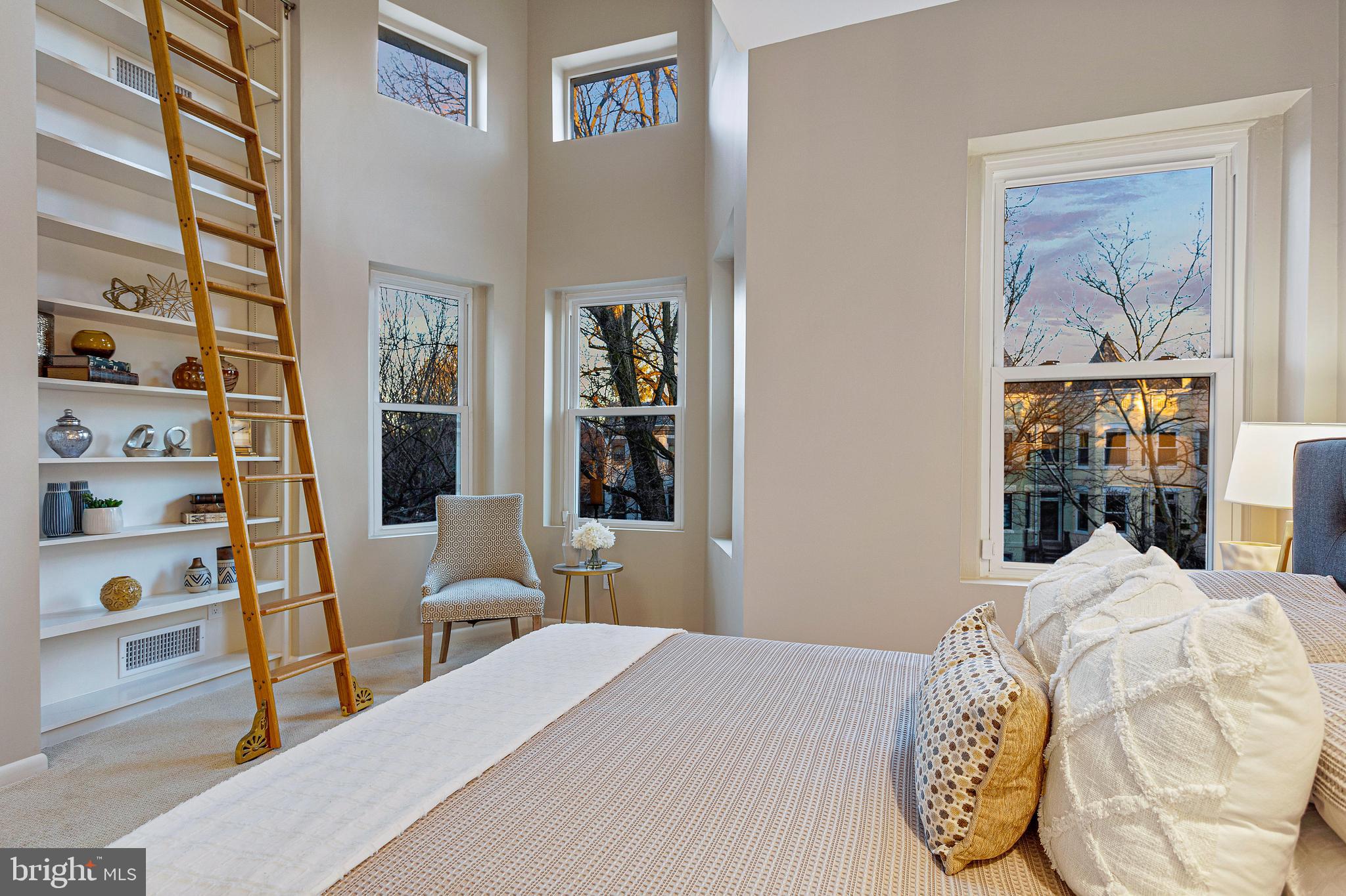 144 Tennessee Ave NE