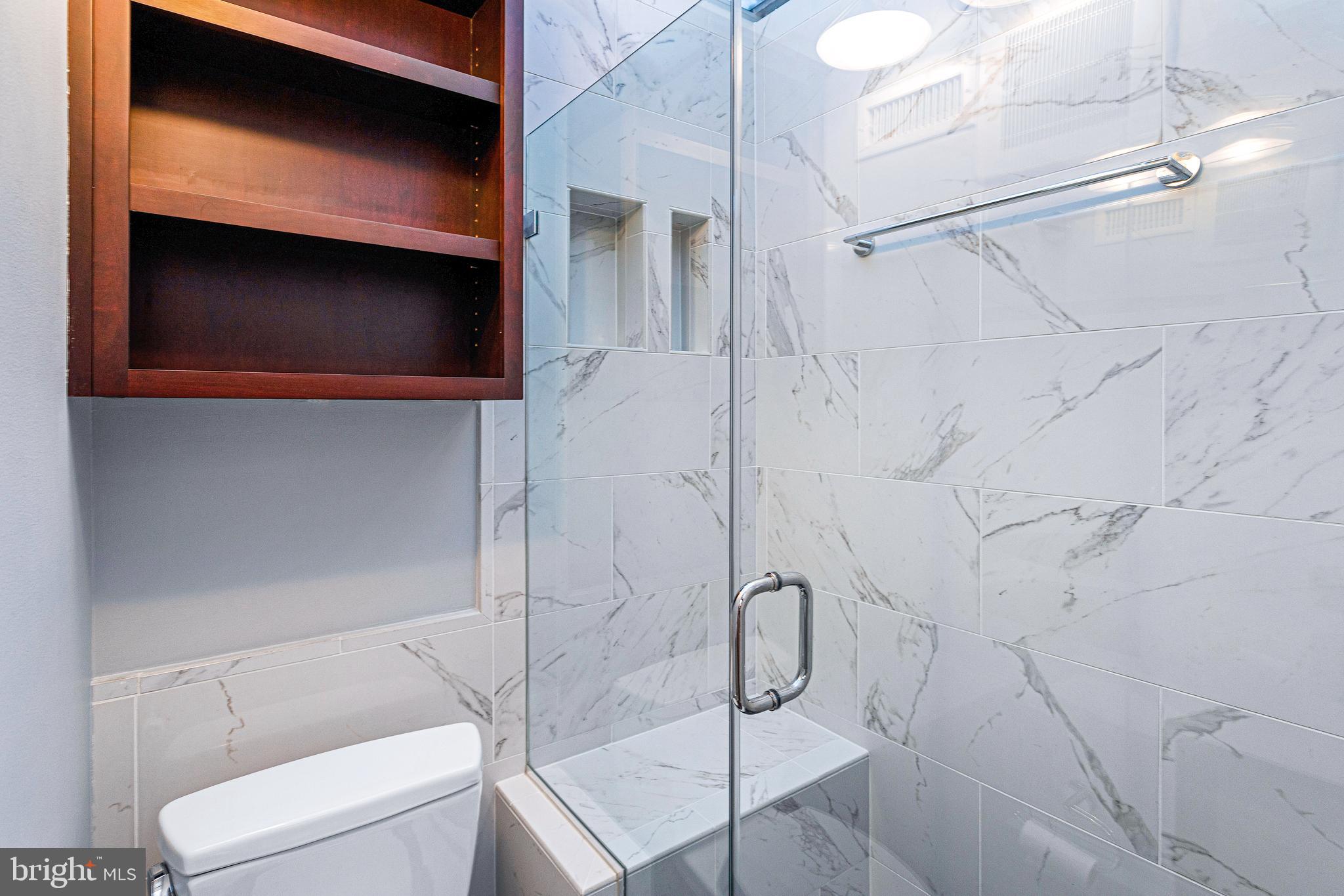 144 Tennessee Ave NE