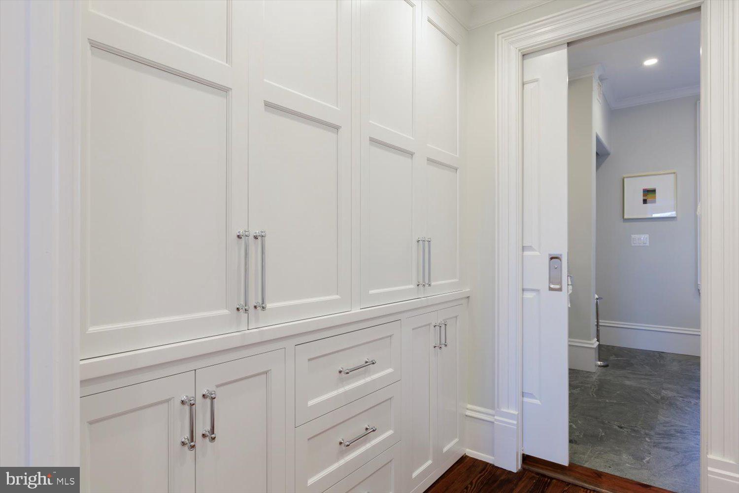 123 5th St NE