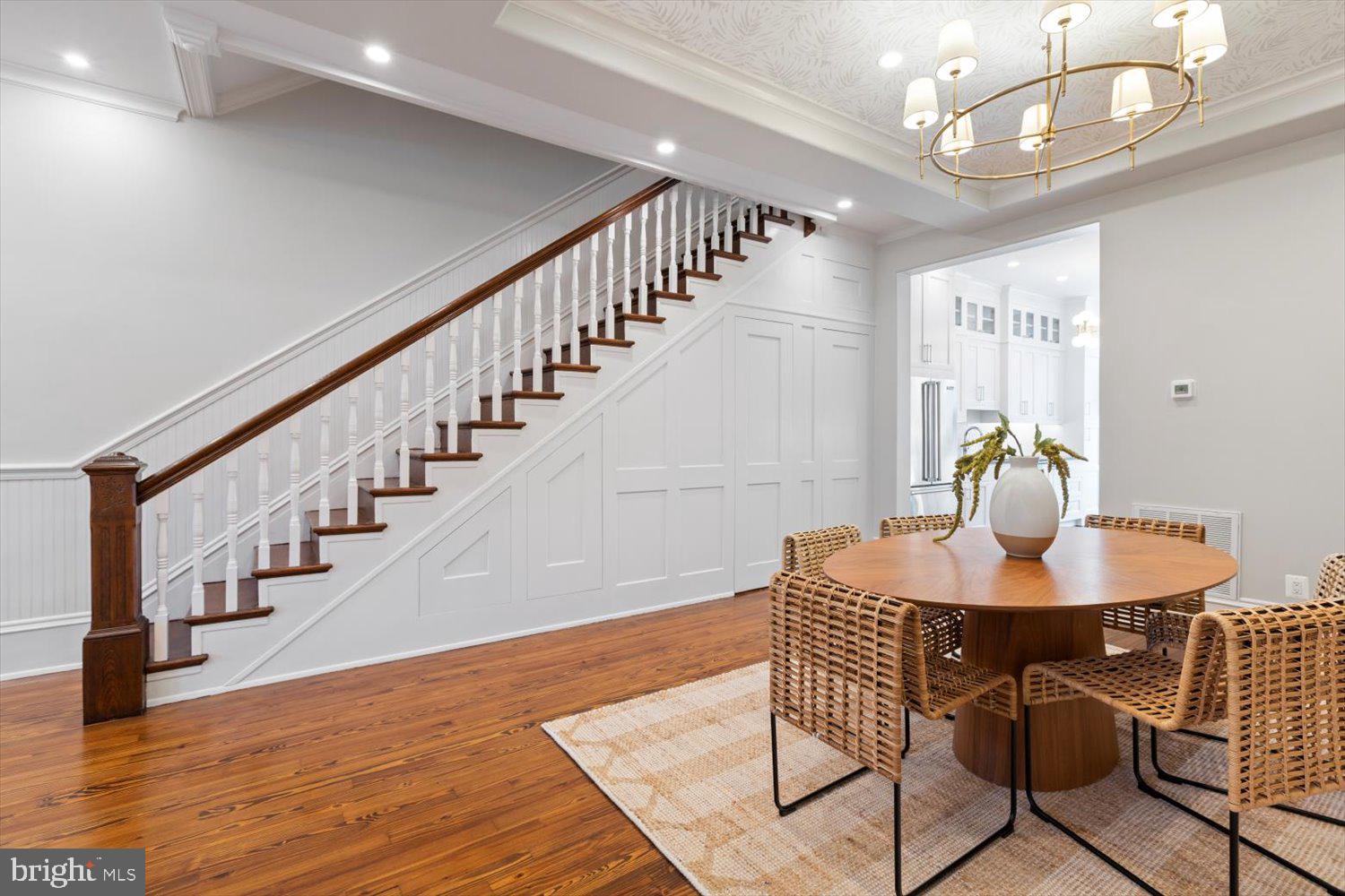123 5th St NE
