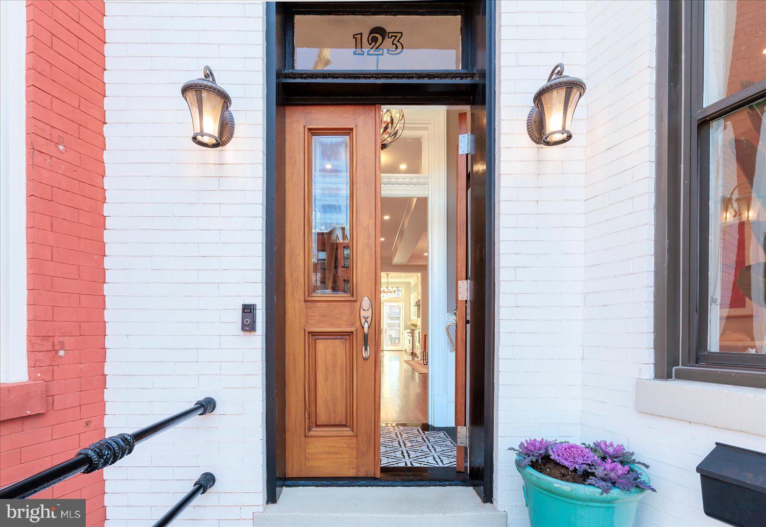 123 5th St NE