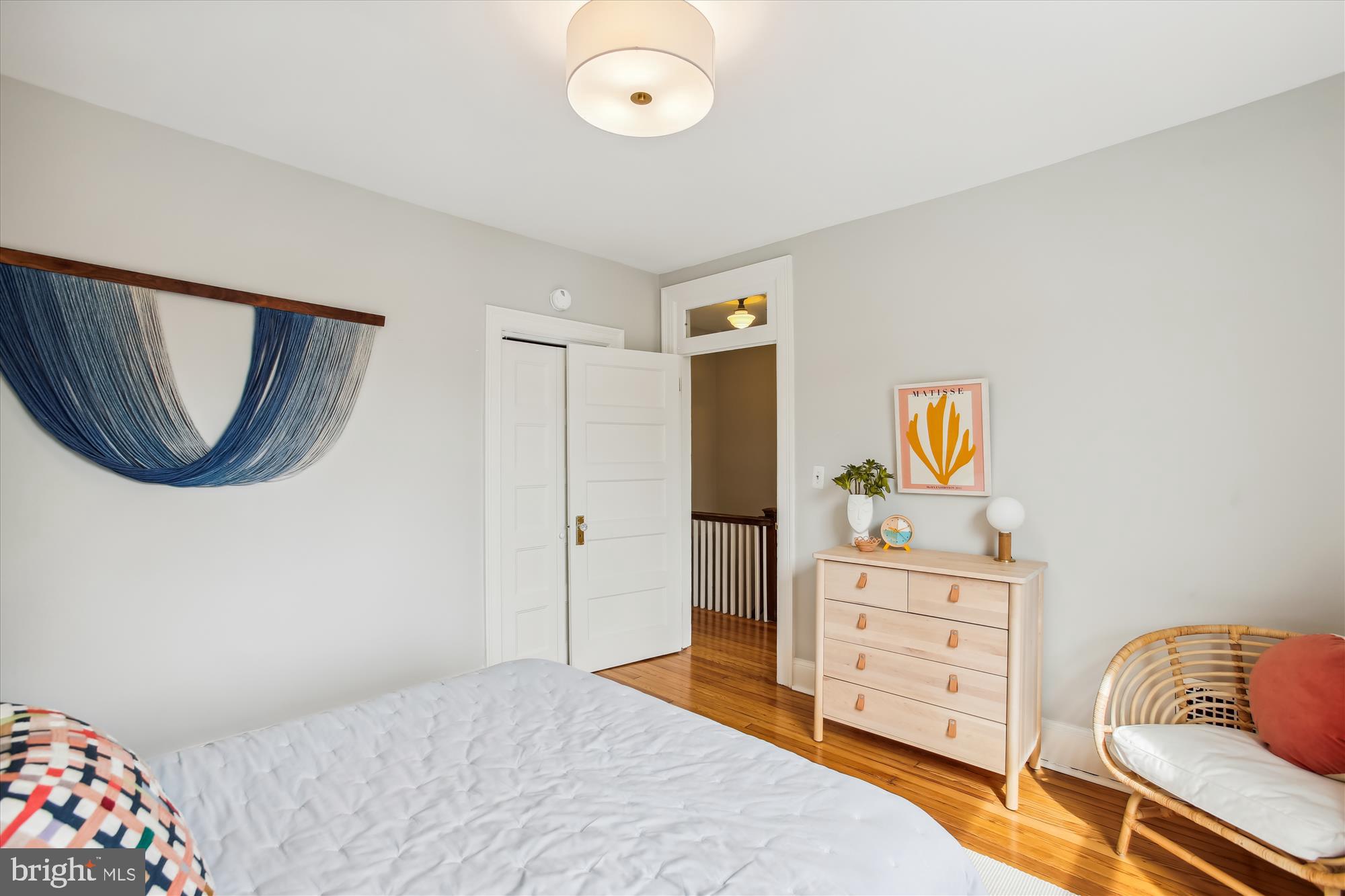 105 14th St NE