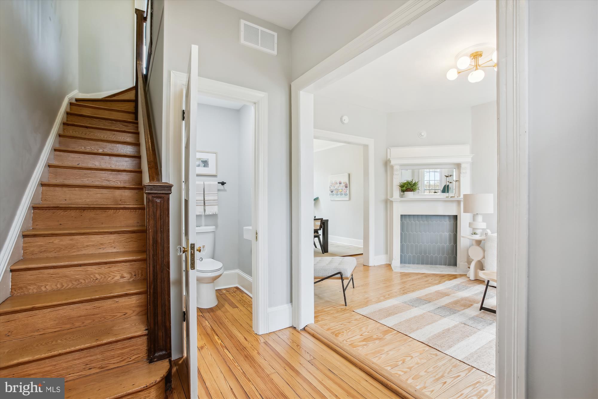 105 14th St NE