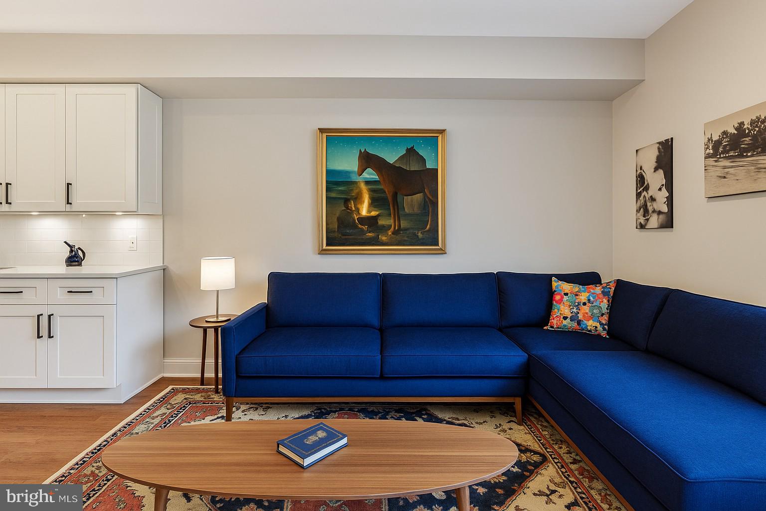2221 M St NE #302