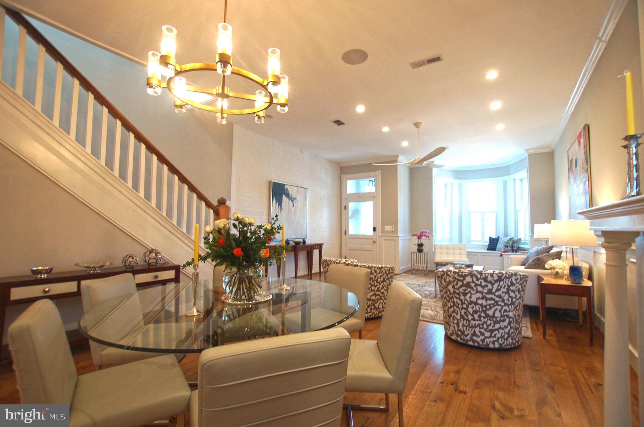 121 4th St NE