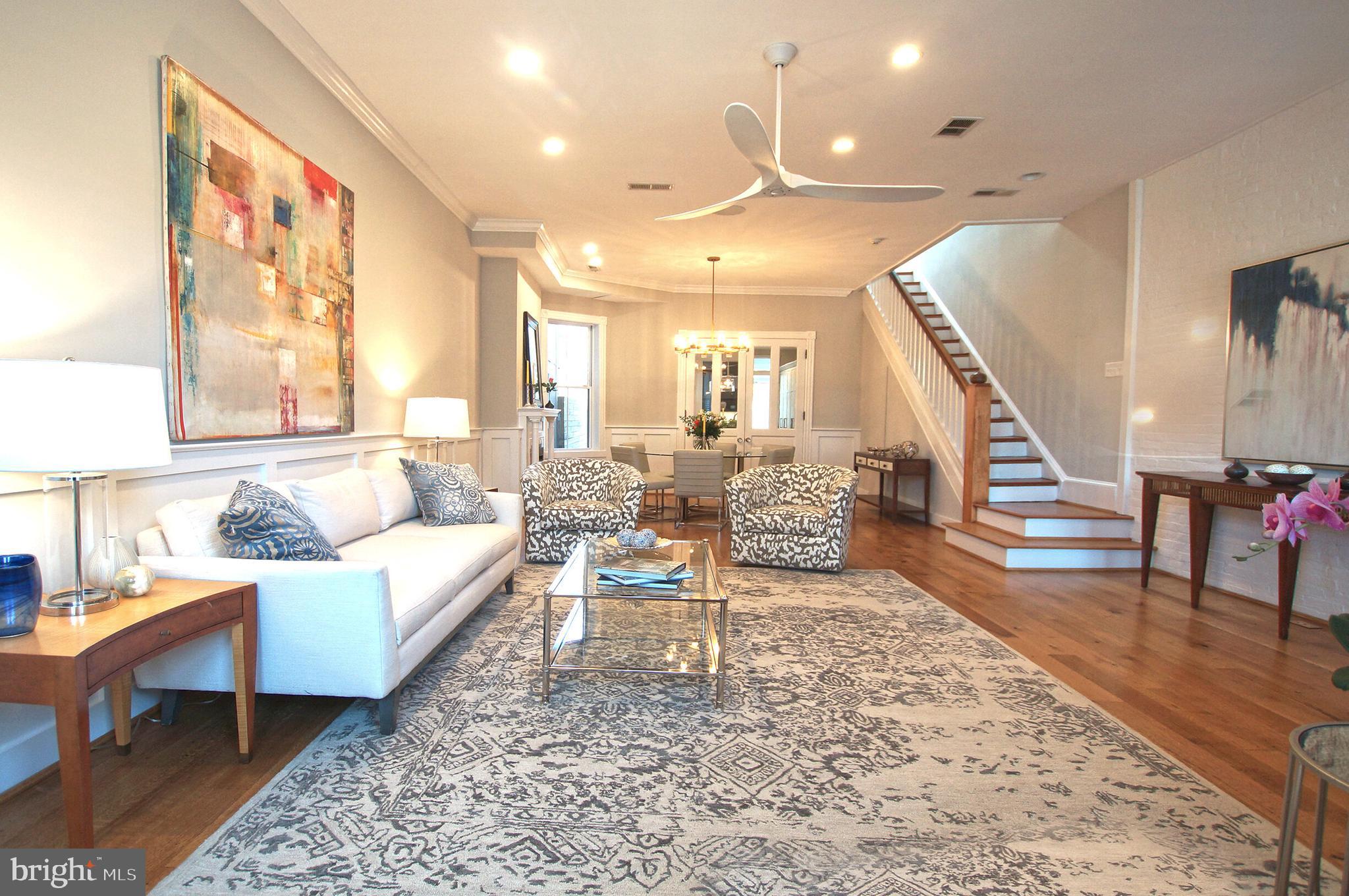 121 4th St NE