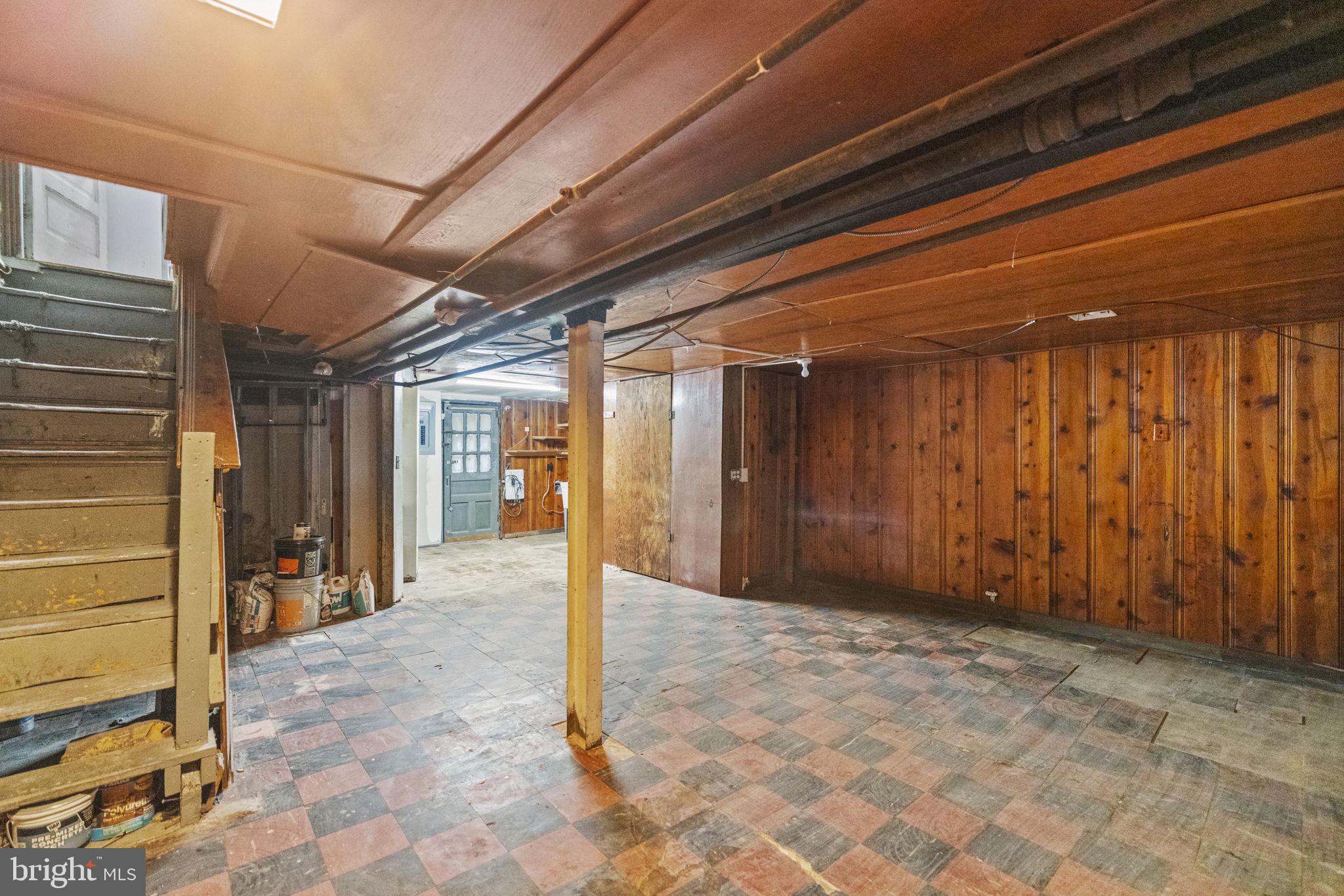 30 W St NW