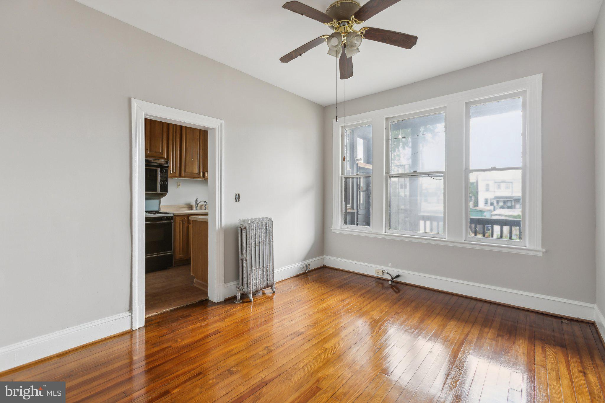30 W St NW