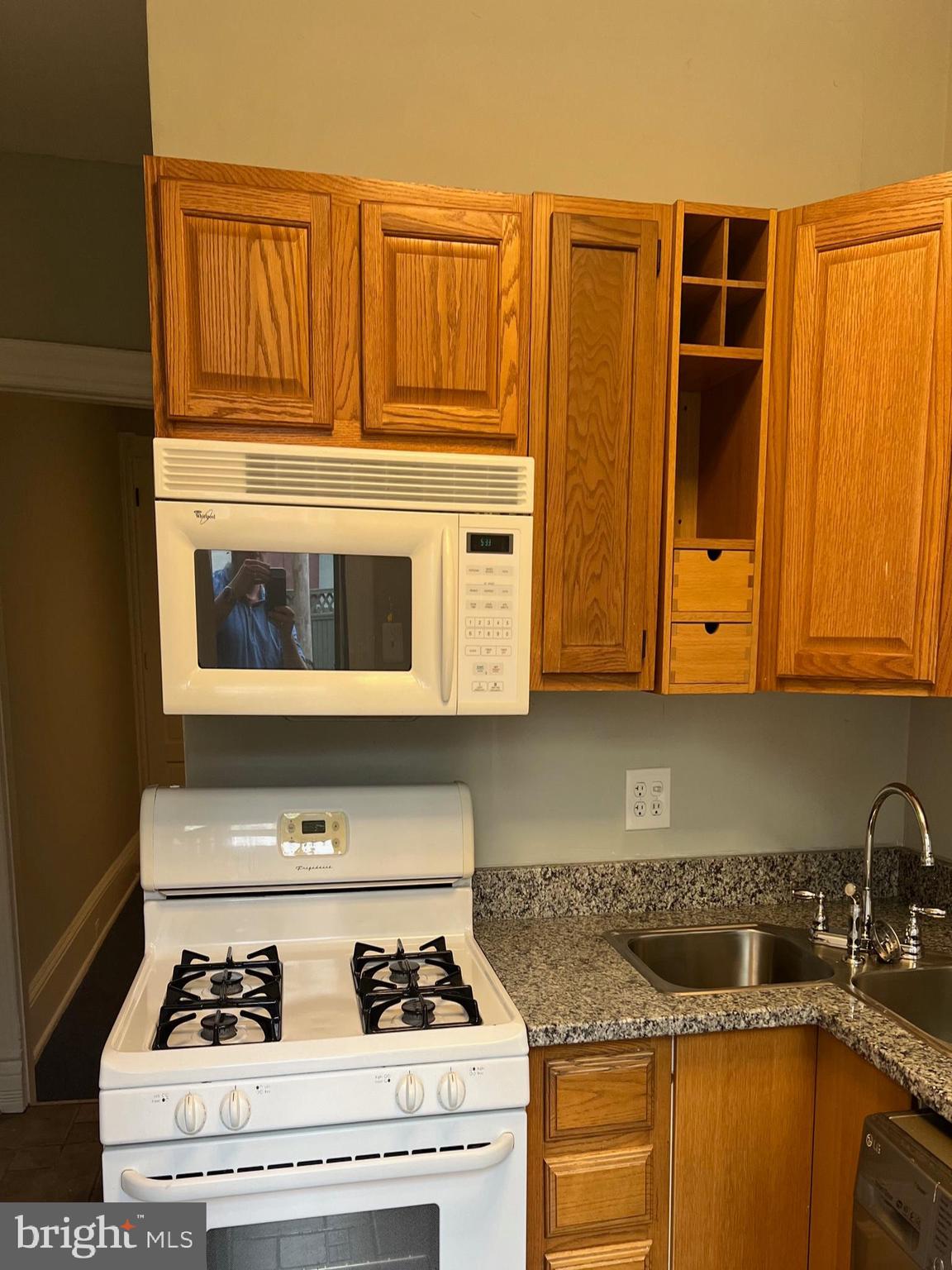 318 N Carolina Ave SE #1