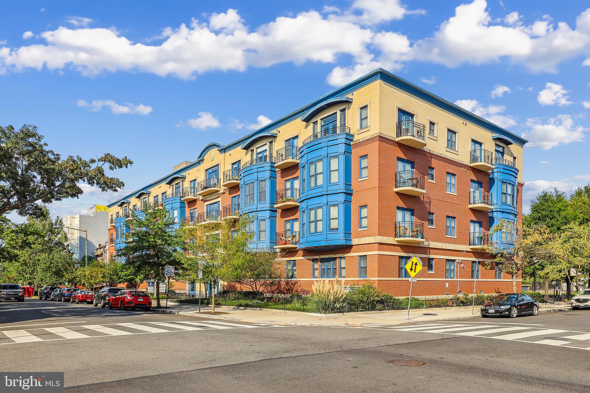 401 13th St NE #302