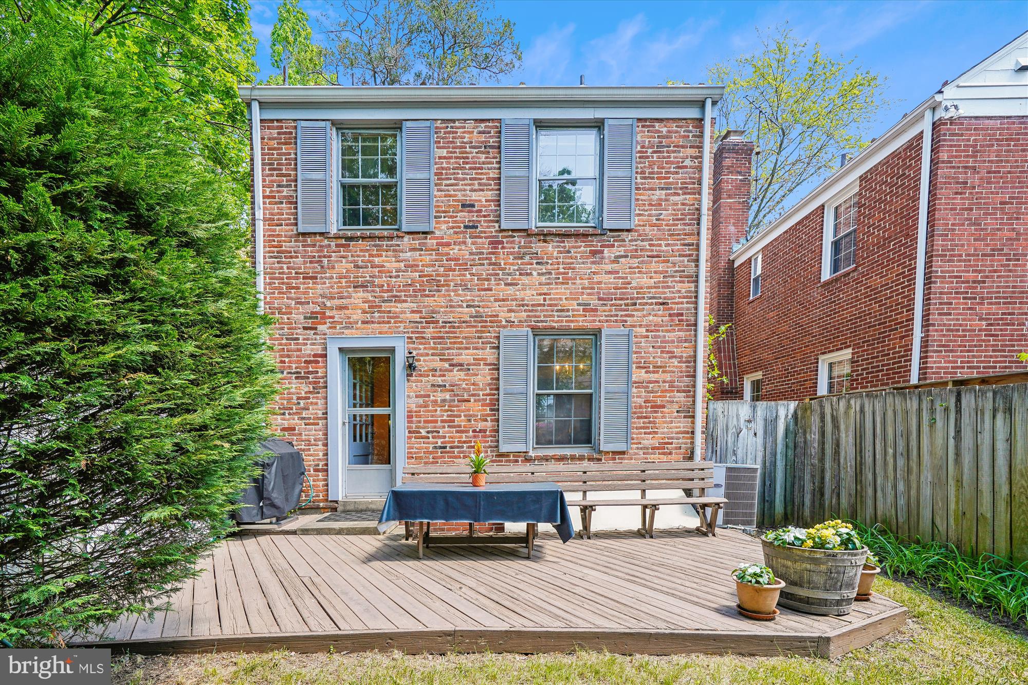 5350 42nd Pl NW
