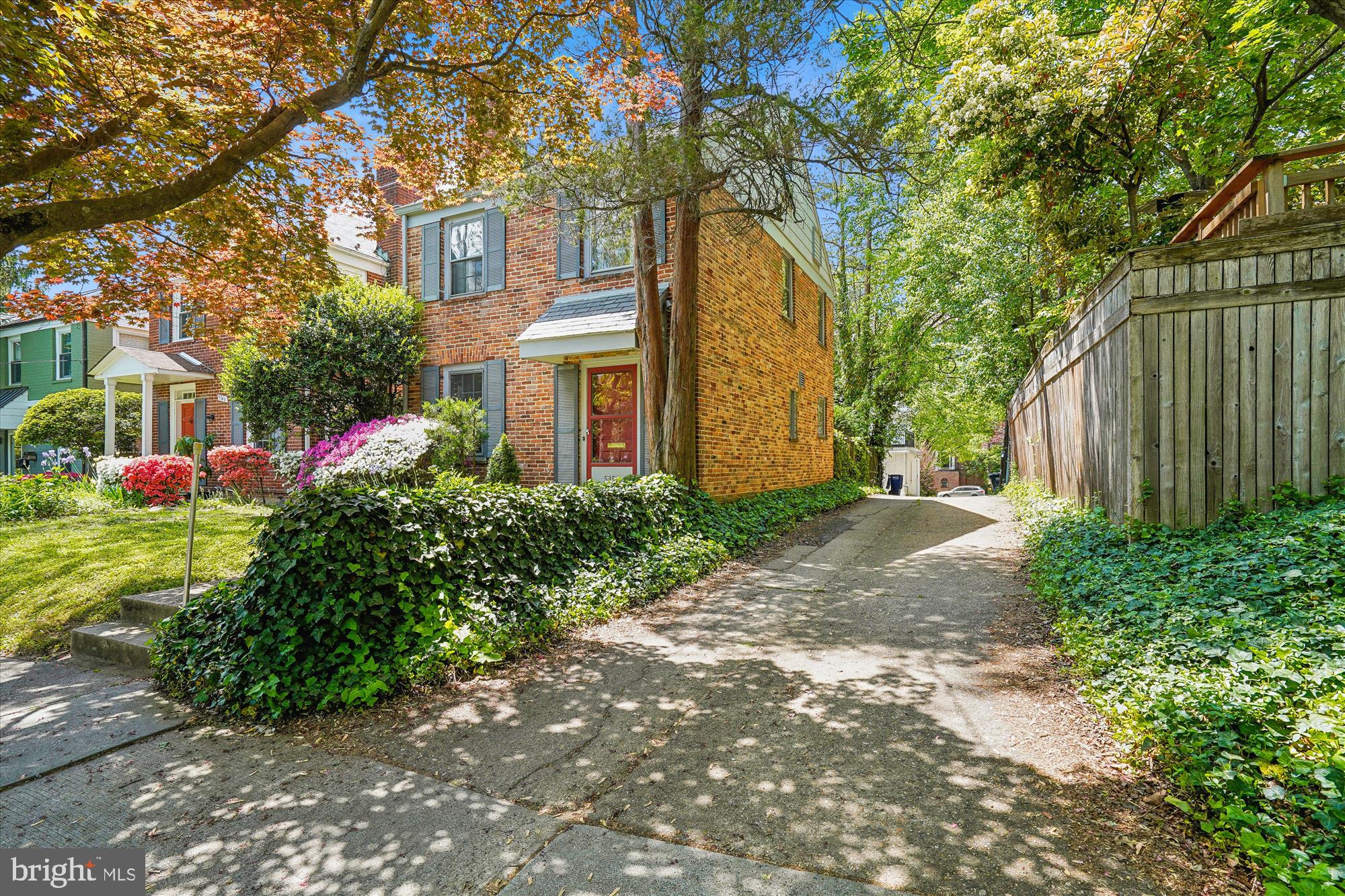 5350 42nd Pl NW
