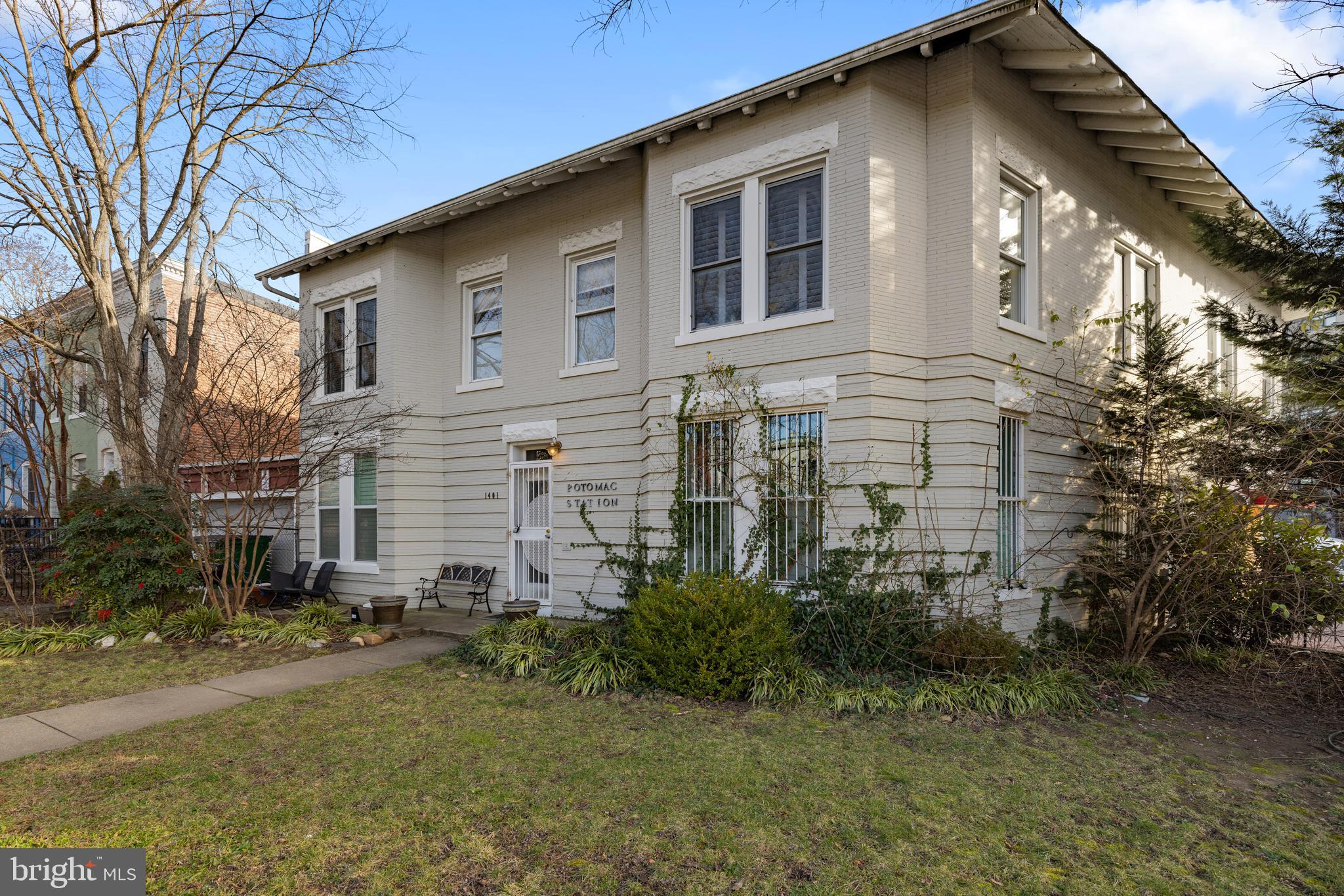 1401 Potomac Ave SE #4