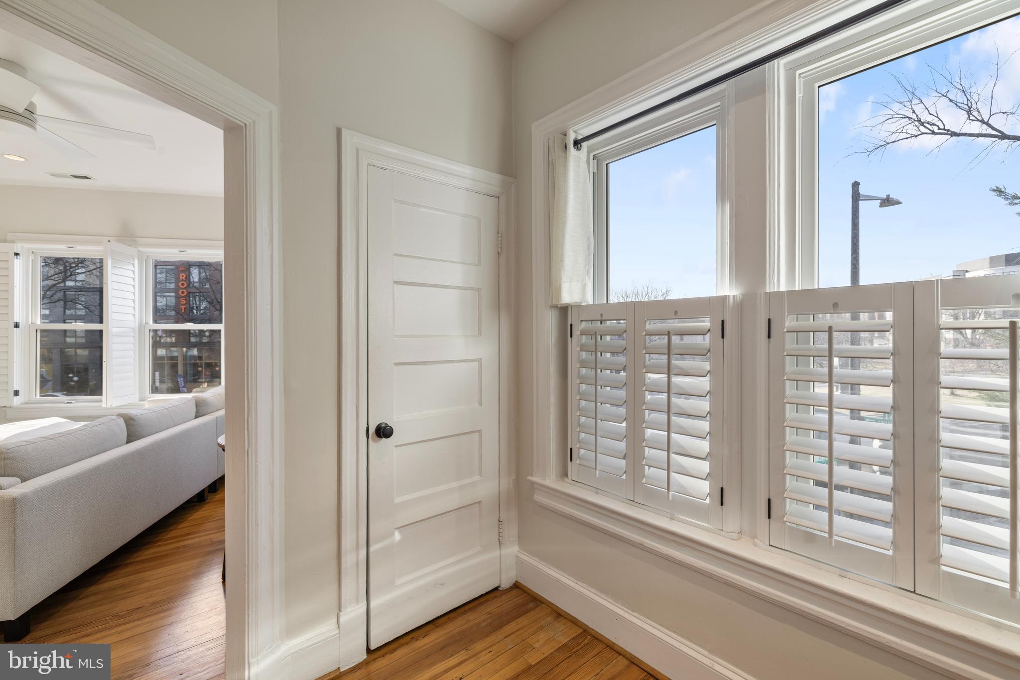 1401 Potomac Ave SE #4