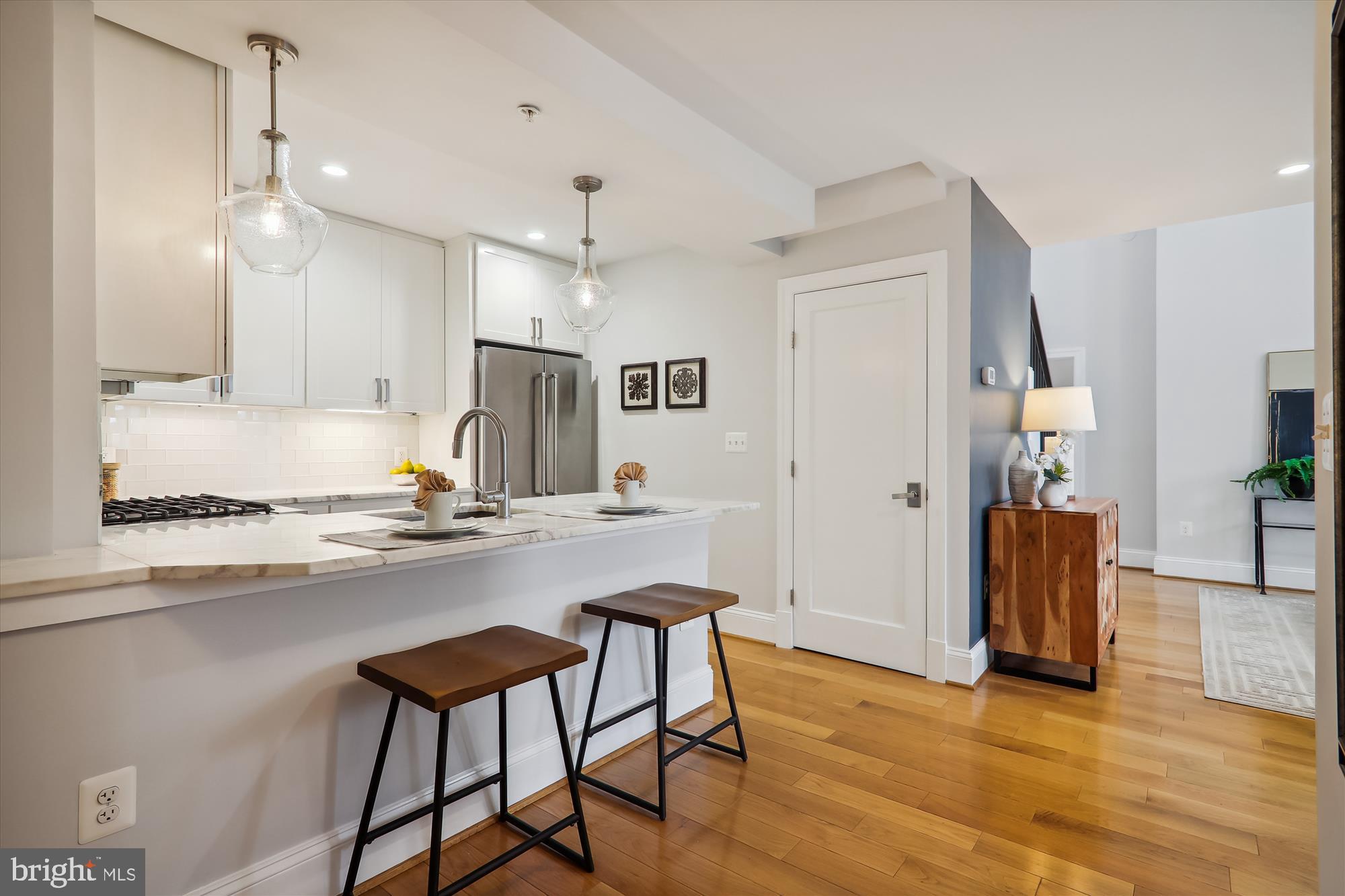 819 D St NE #36