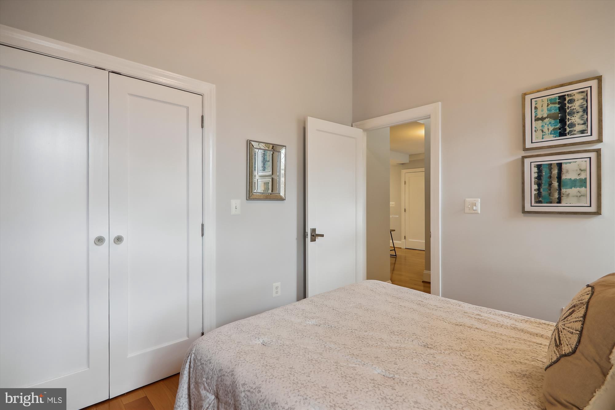 819 D St NE #36