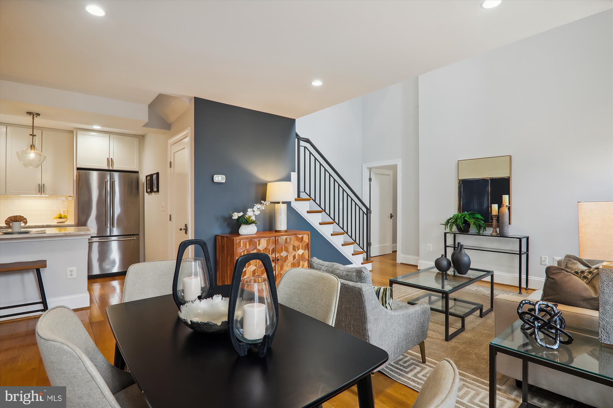 819 D St NE #36