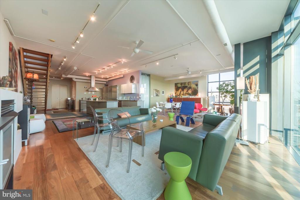 1454 Belmont St NW #18