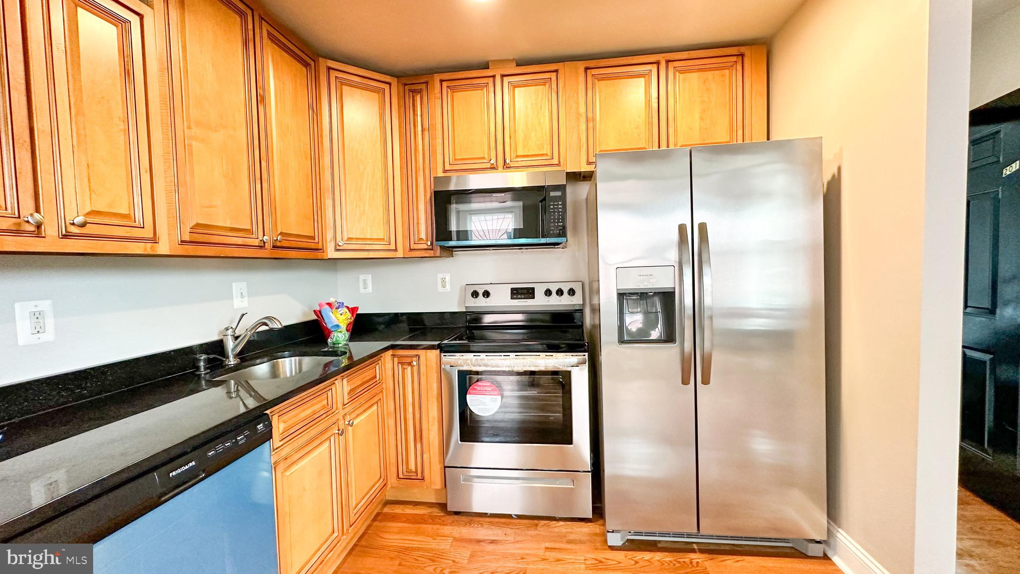 3408 Sherman Ave NW #201