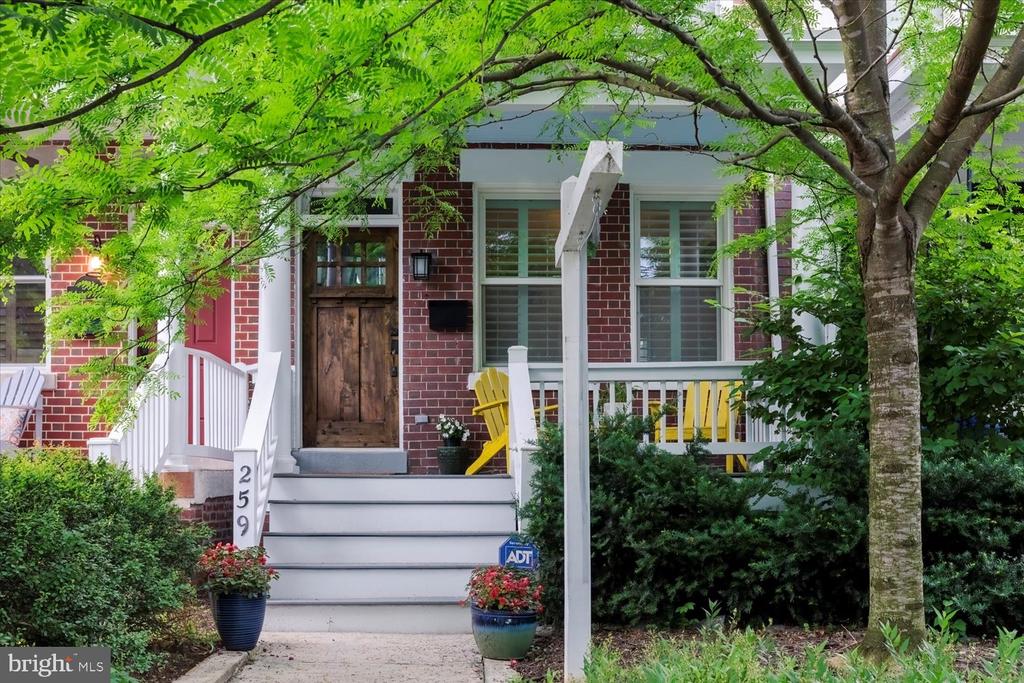 259 Tennessee Ave NE