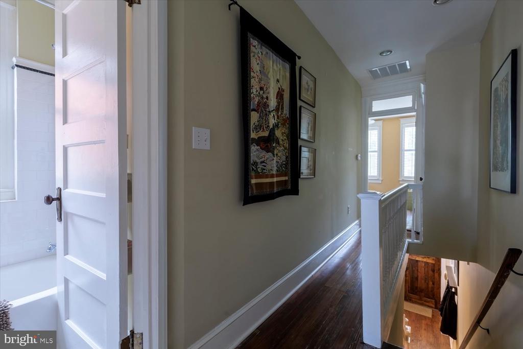 259 Tennessee Ave NE