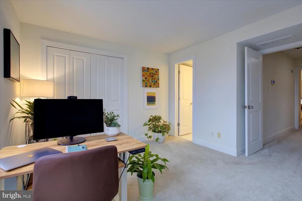 1419 A St NE #1419