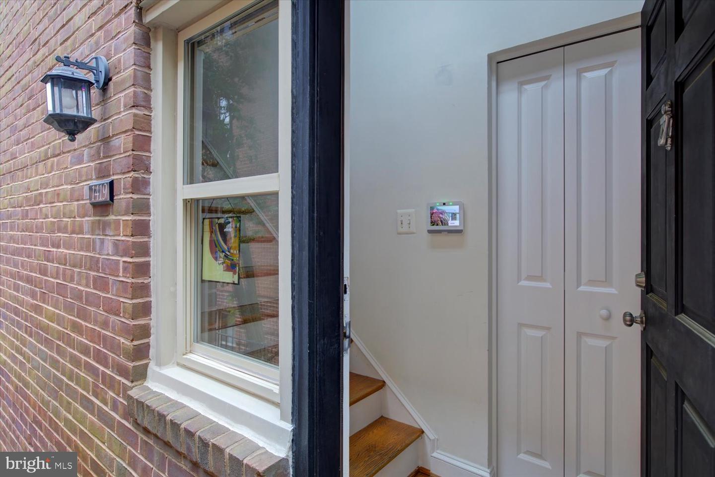 1419 A St NE #1419