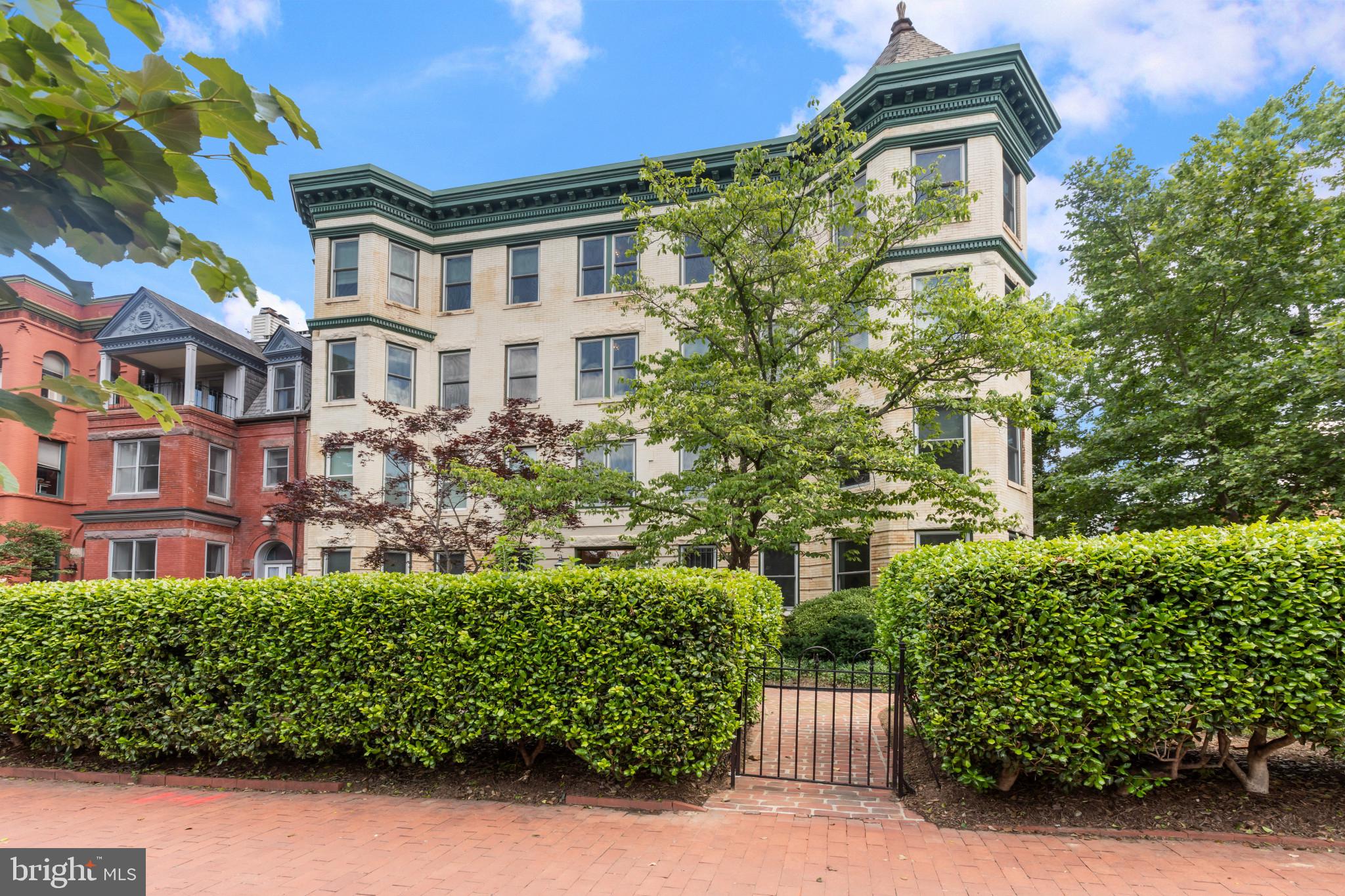 1024 Massachusetts Ave NE #2
