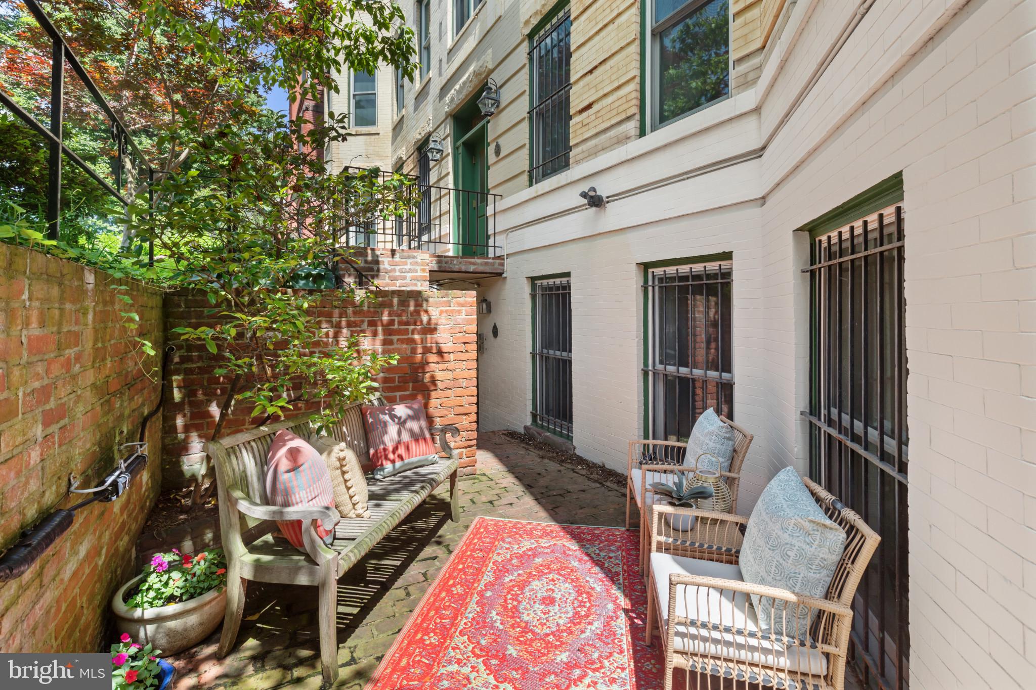 1024 Massachusetts Ave NE #2