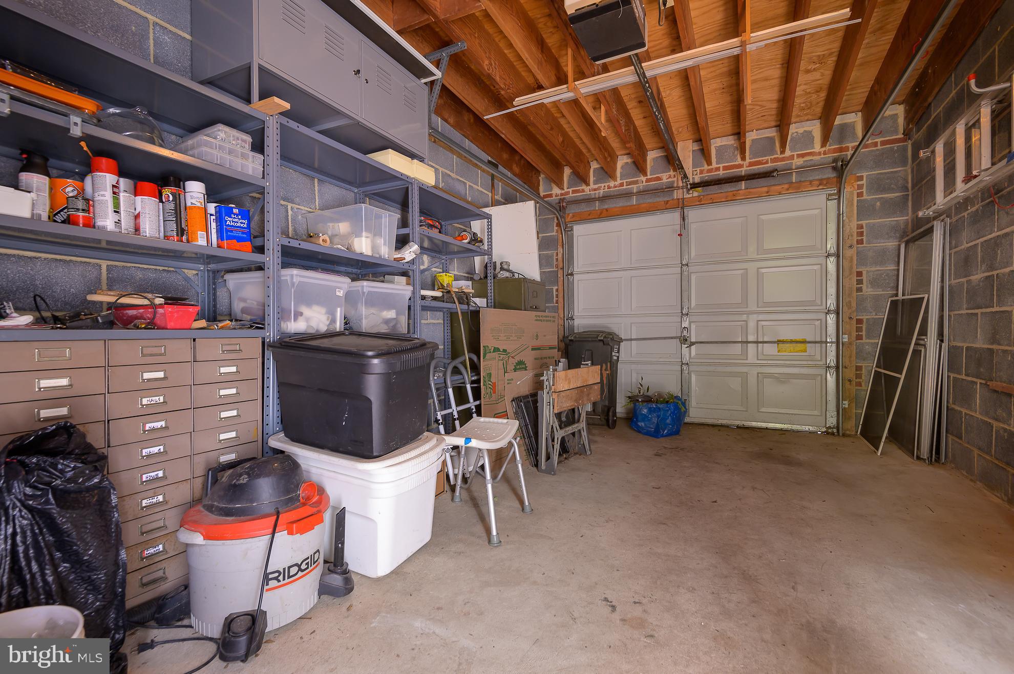1222 Walter St SE