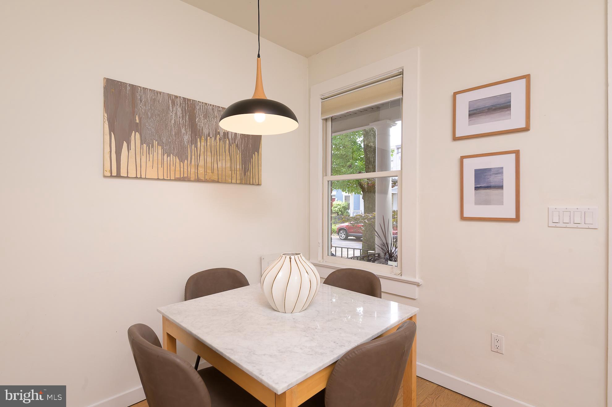 1222 Walter St SE