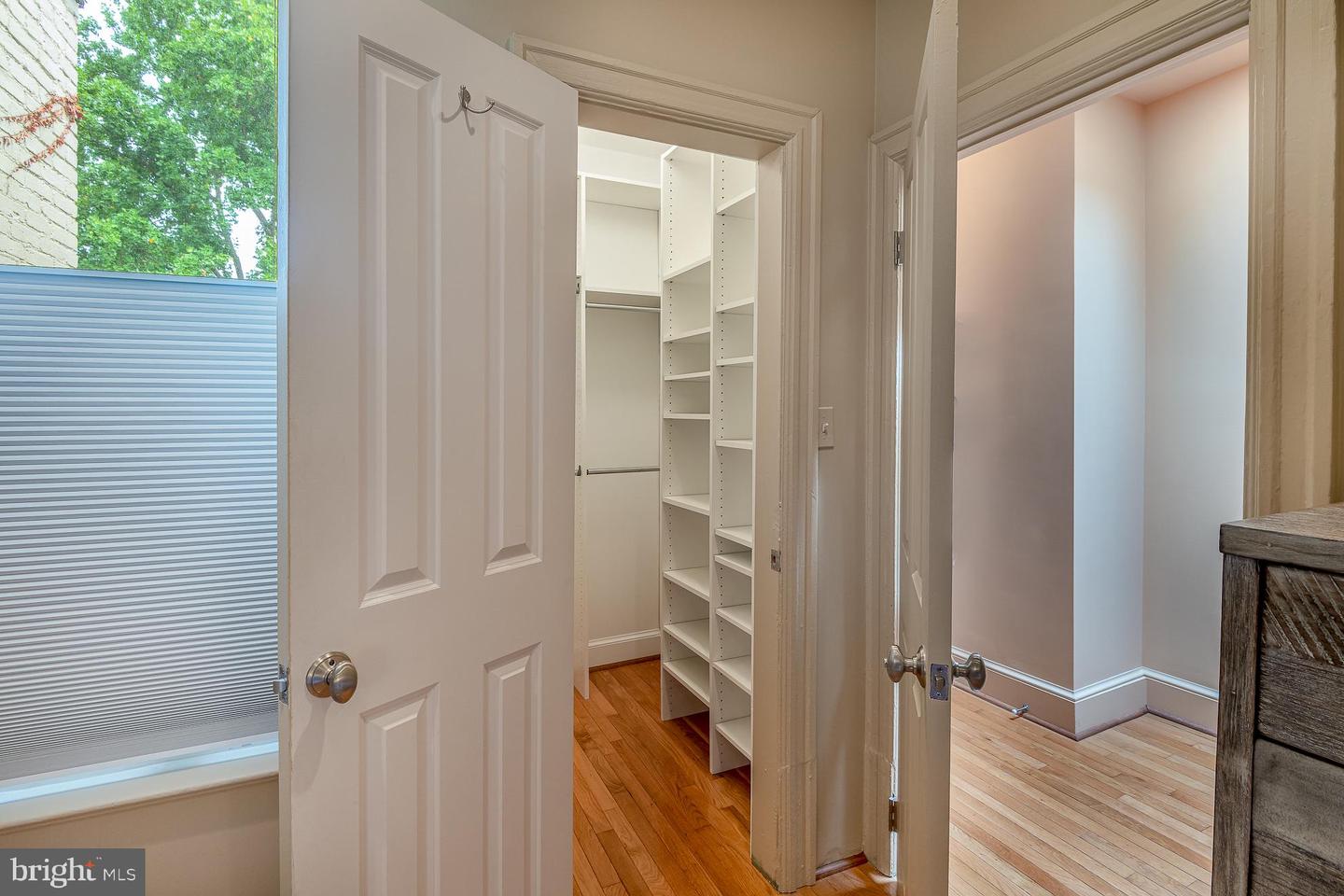 1232 Walter St SE