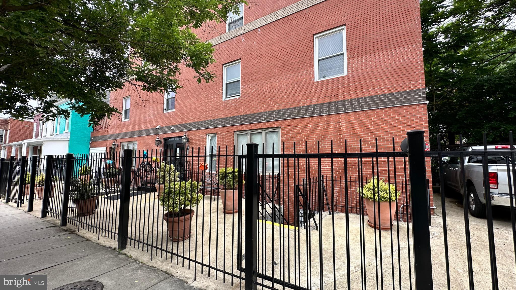 3408 SHERMAN AVE NW #002