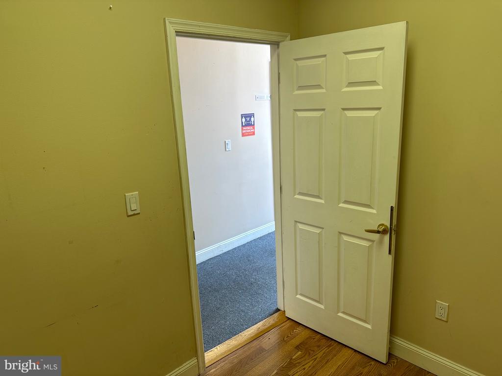 316 F St NE #124