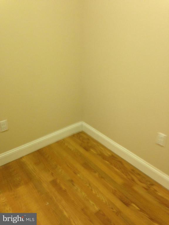 316 F St NE #124