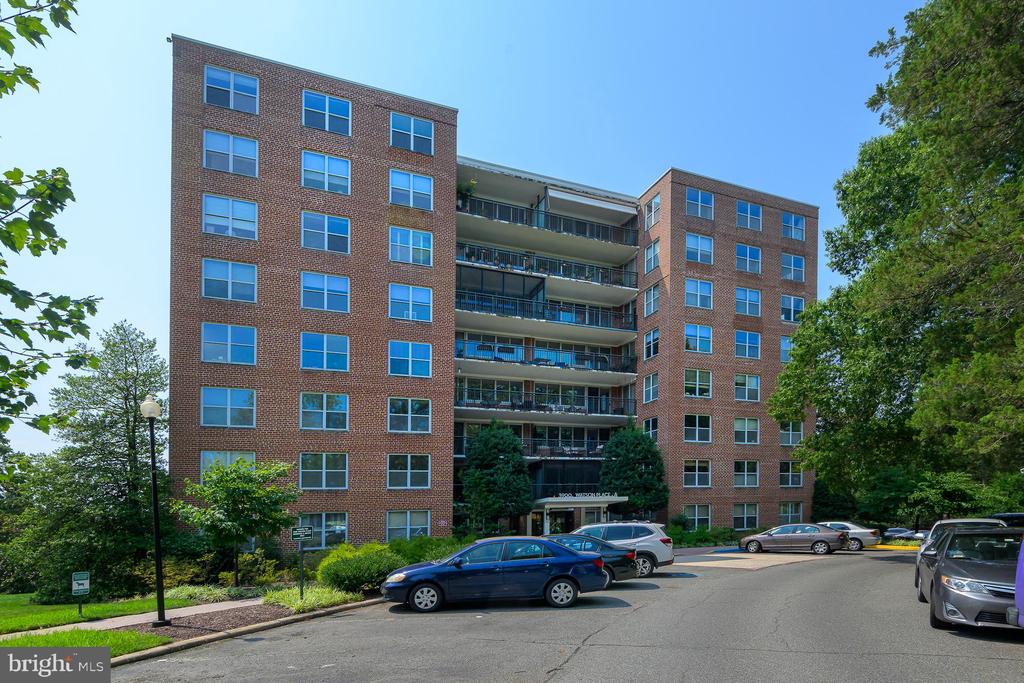 3900 Watson Pl NW #A-3b