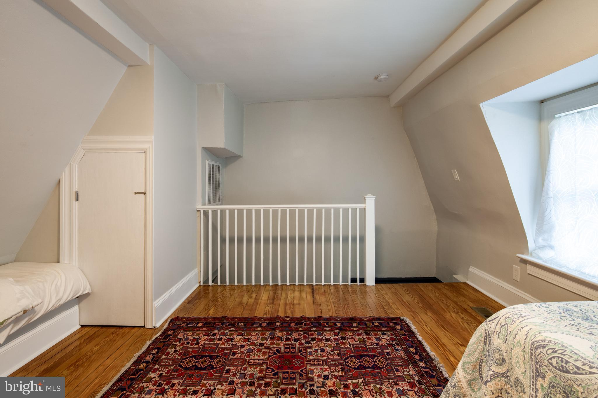 3031 RODMAN ST NW
