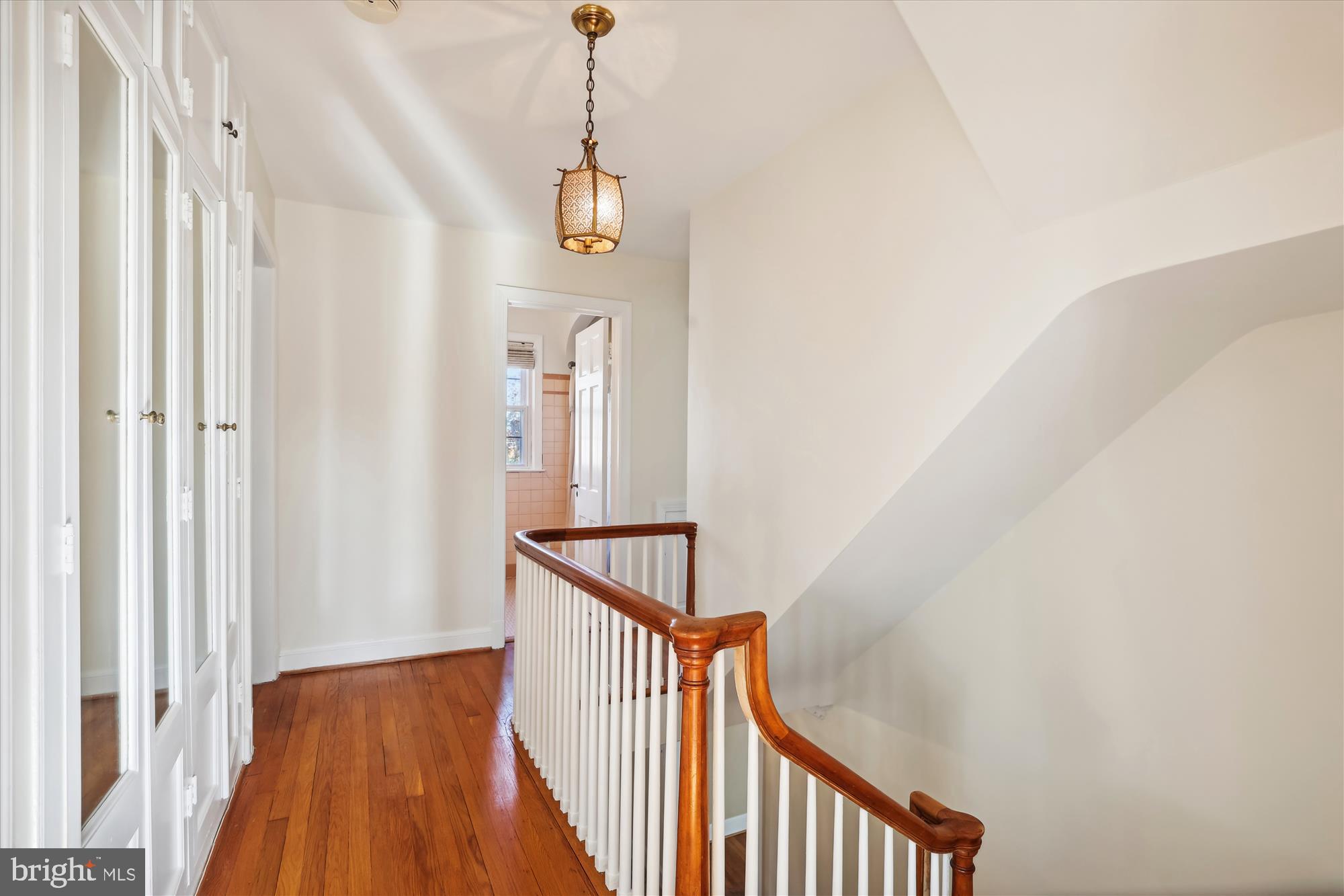 1602 Crittenden St NW