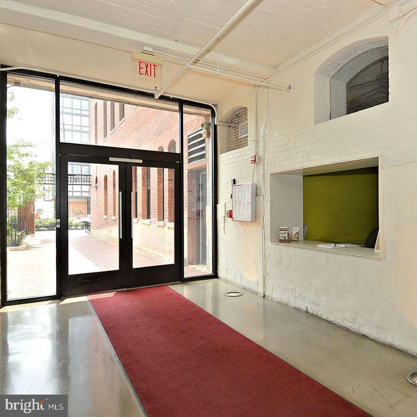 437 New York Ave NW #317