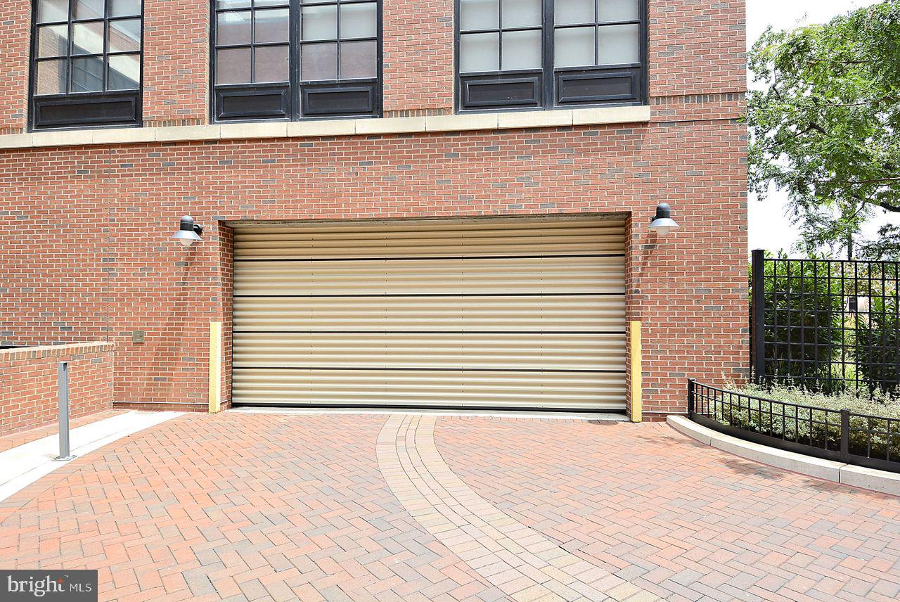 437 New York Ave NW #317