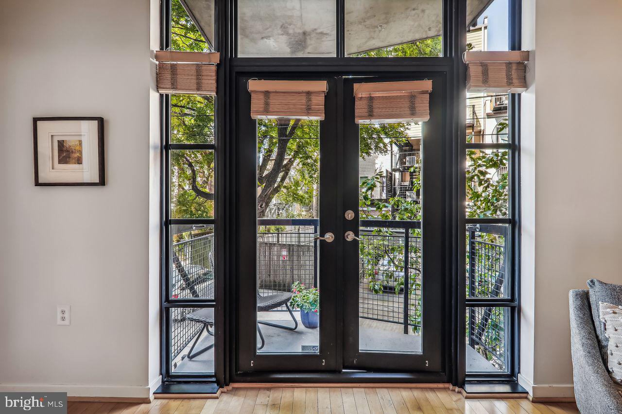 437 New York Ave NW #317