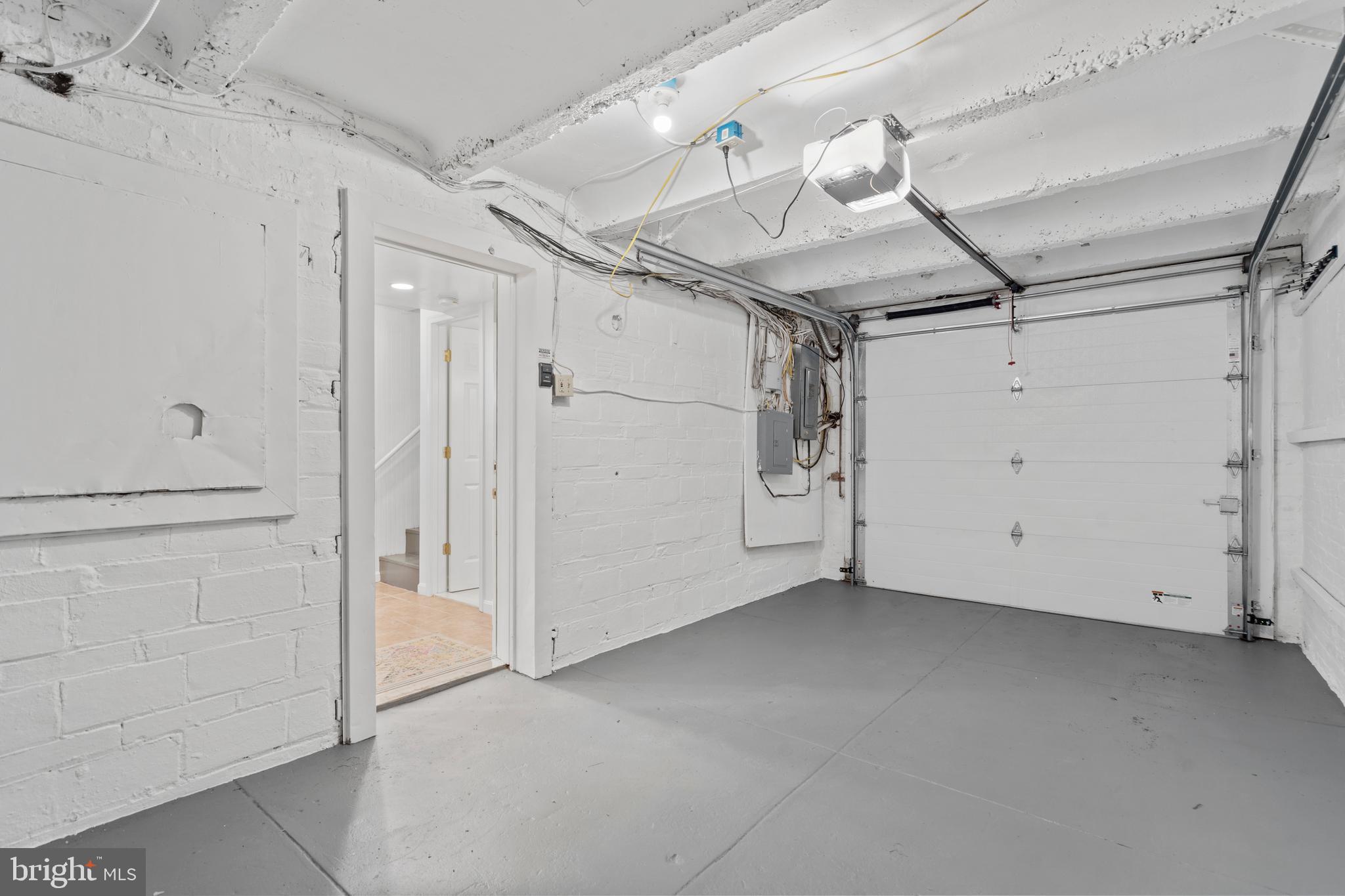 3312 Cathedral Ave NW