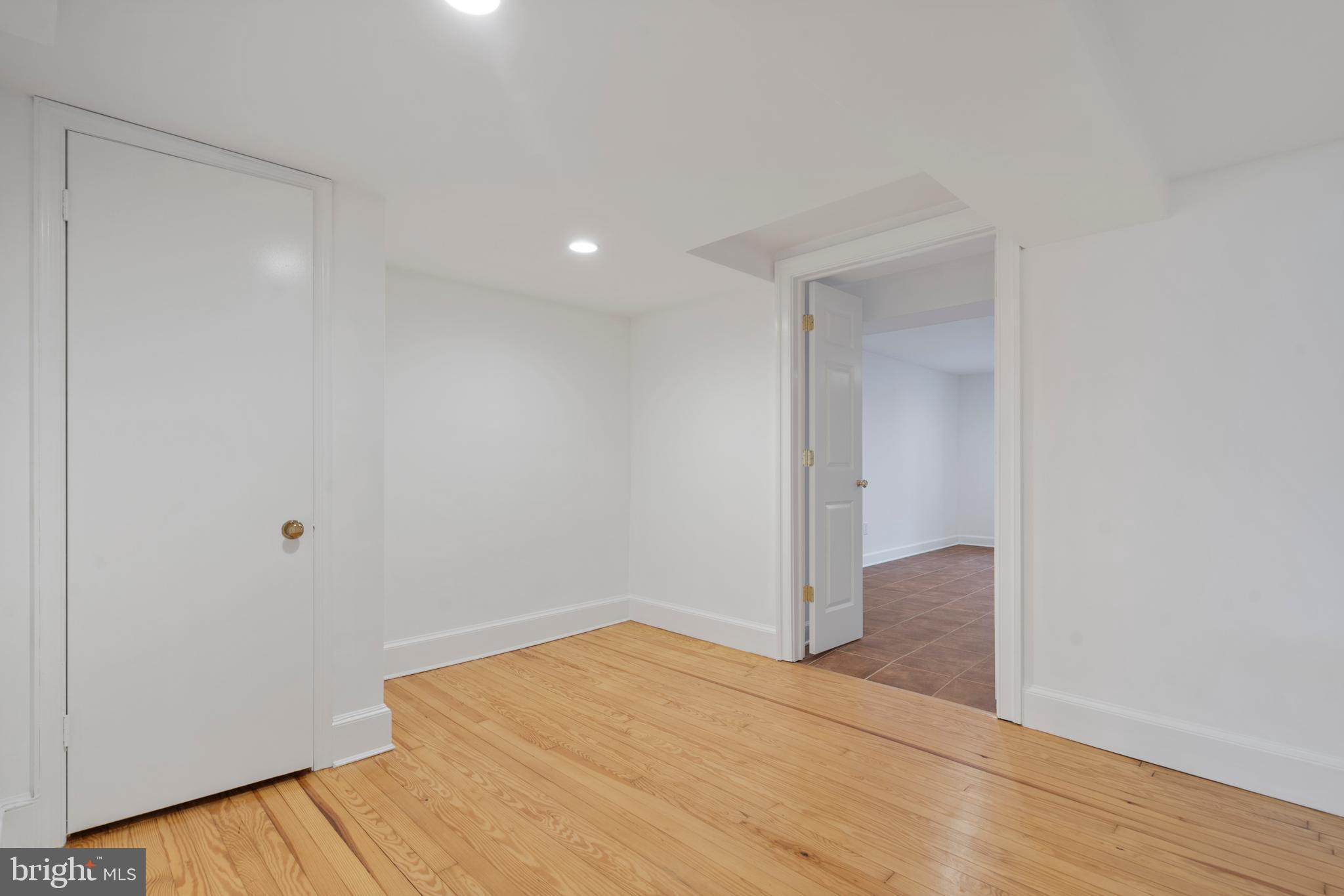 3312 Cathedral Ave NW